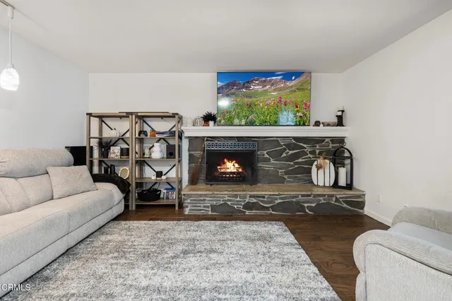 $945,000 | 361 Plumas Avenue, Ventura, CA 93004