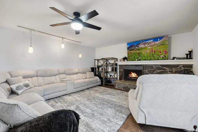 $945,000 | 361 Plumas Avenue, Ventura, CA 93004