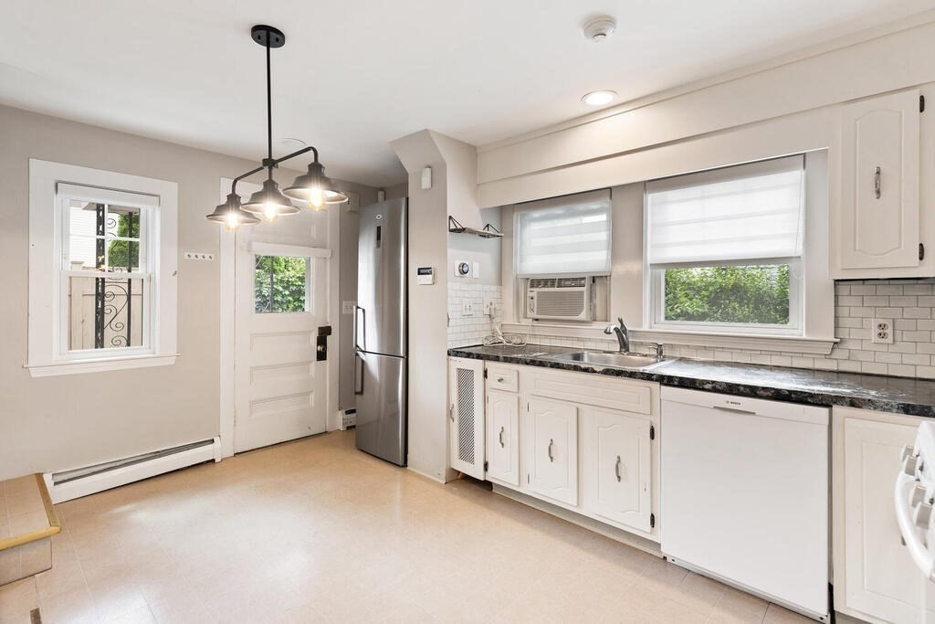 80 Lawrence Road Medford, MA 02155 - Photo 13 of 31