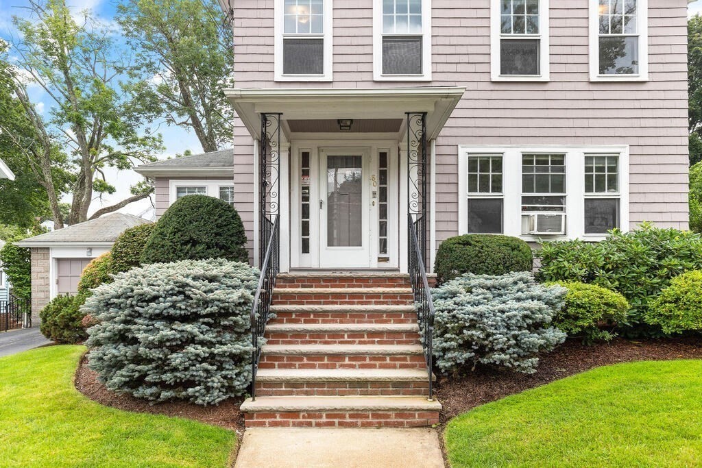 80 Lawrence Road Medford, MA 02155 - Photo 4 of 31