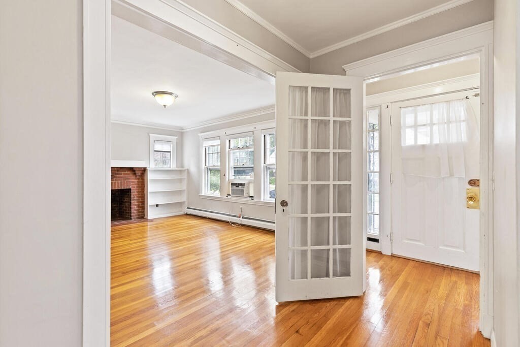 80 Lawrence Road Medford, MA 02155 - Photo 6 of 31