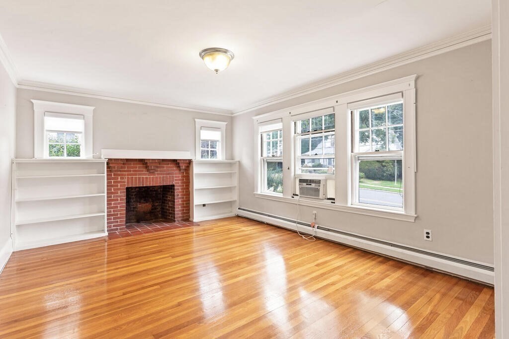 80 Lawrence Road Medford, MA 02155 - Photo 7 of 31