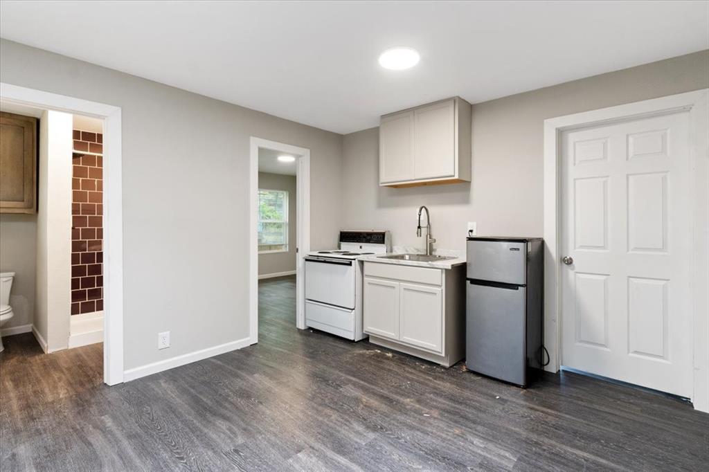 211 Kickapoo Trail Weatherford, TX 76087 - Photo 7 of 34