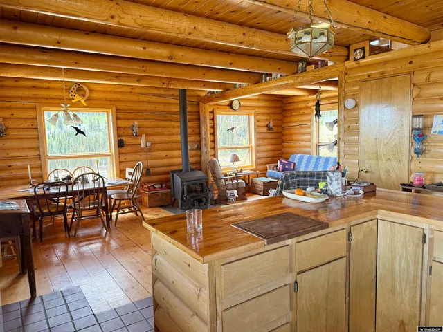 $550,000 | 260 Snow Shoe Drive, Kemmerer, WY 83101