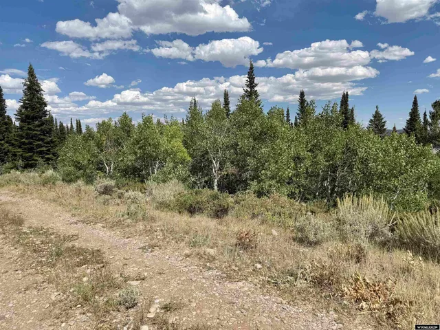 $550,000 | 260 Snow Shoe Drive, Kemmerer, WY 83101