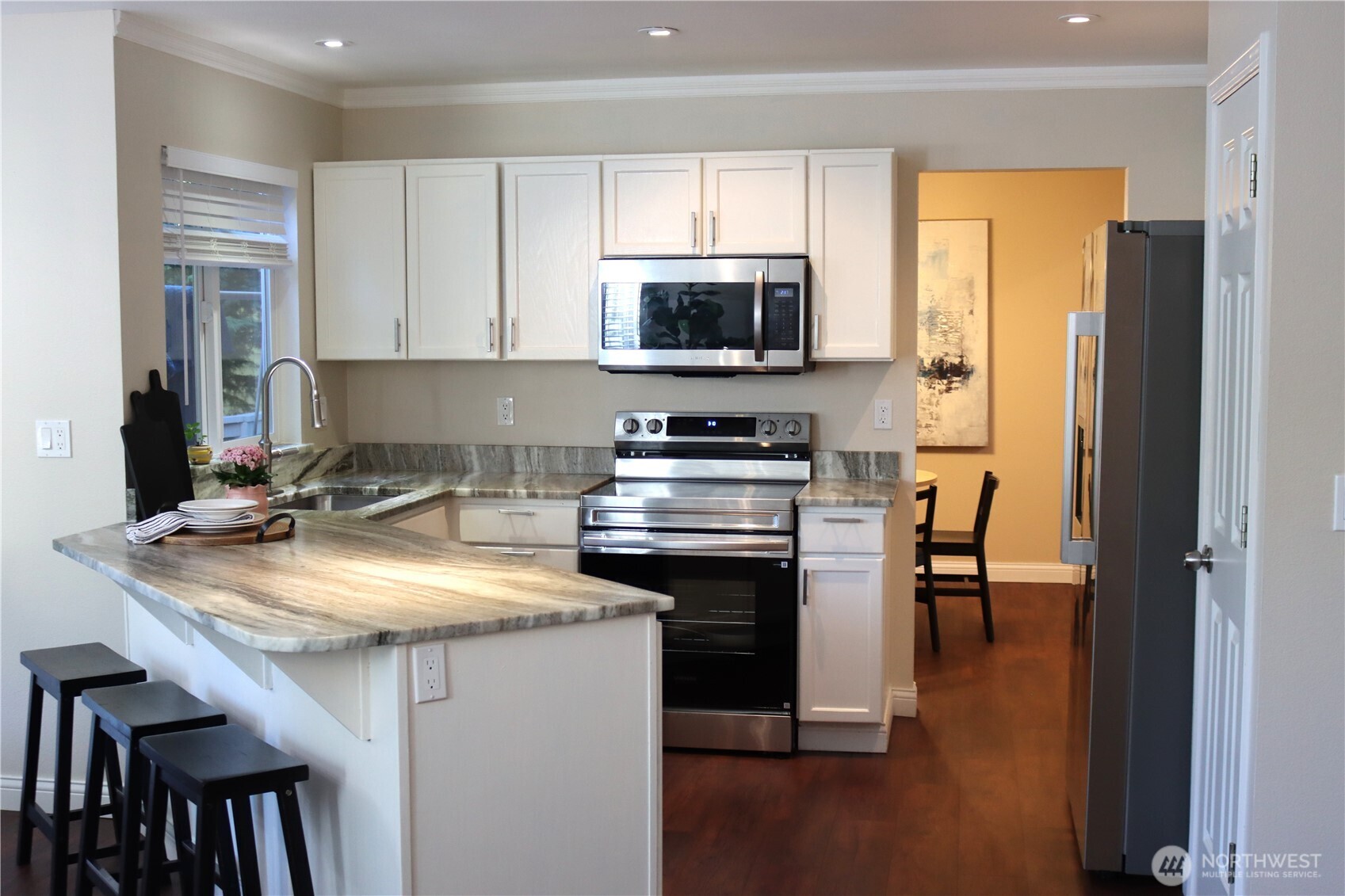 5312 Picnic Point Road Edmonds, WA 98026 - Photo 8 of 15