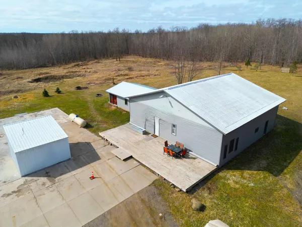 $475,000 | 3298 Harbor Street, Isle, MN 56342