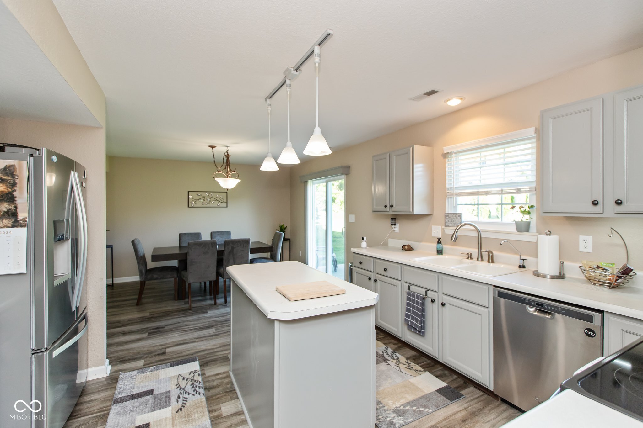 6528 Quail Run Fishers, IN 46038 - Photo 12 of 26