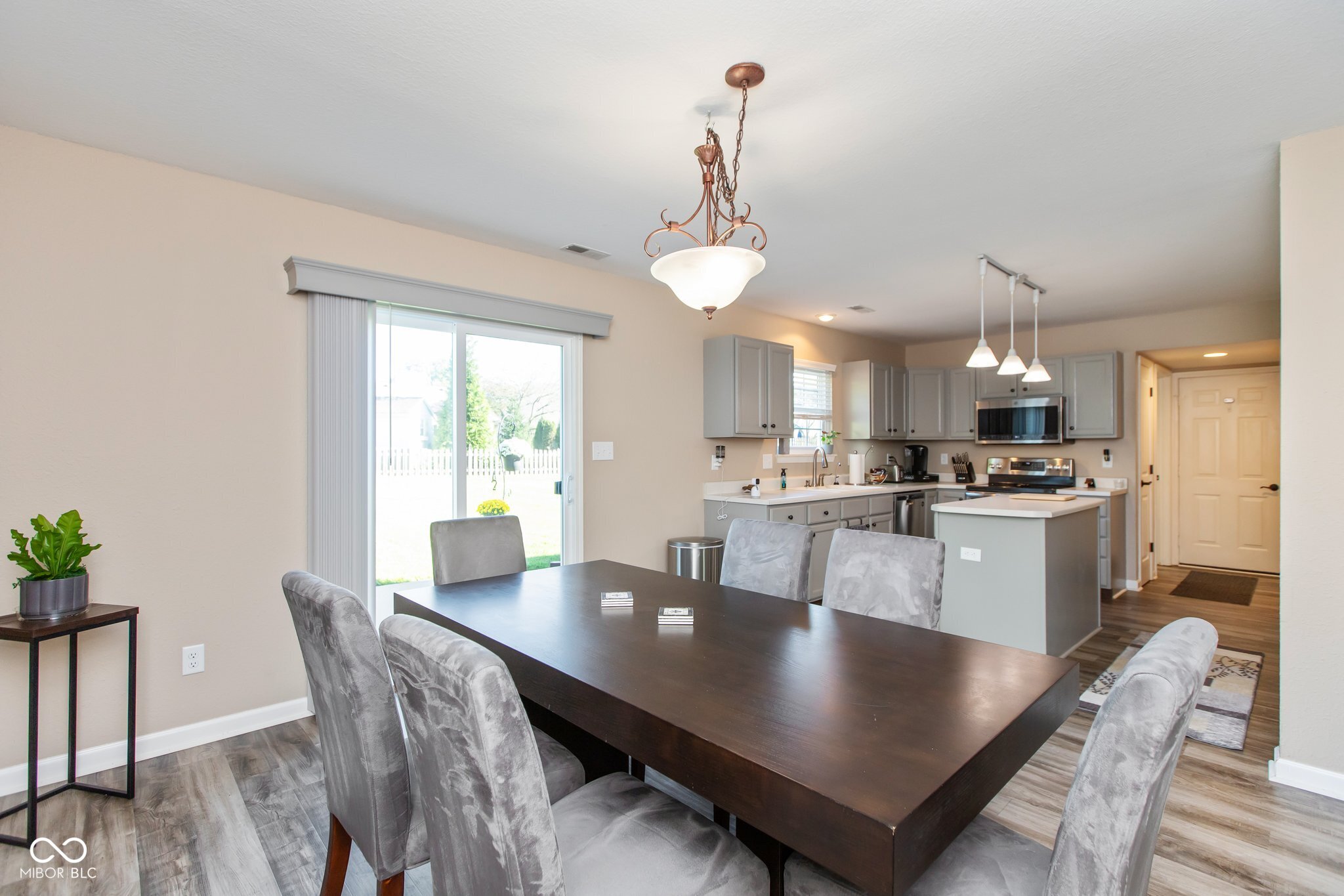 6528 Quail Run Fishers, IN 46038 - Photo 9 of 26