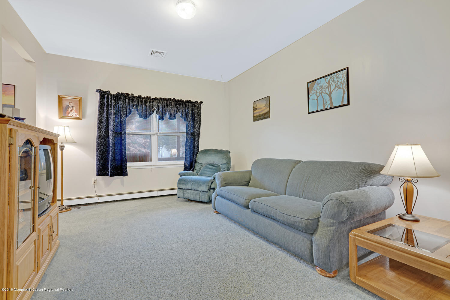 26 Kuzyk Road Cream Ridge, NJ 08514 - Photo 4 of 48 26 Kuzyk Rd Cream Ridge NJ-large-011-5-d