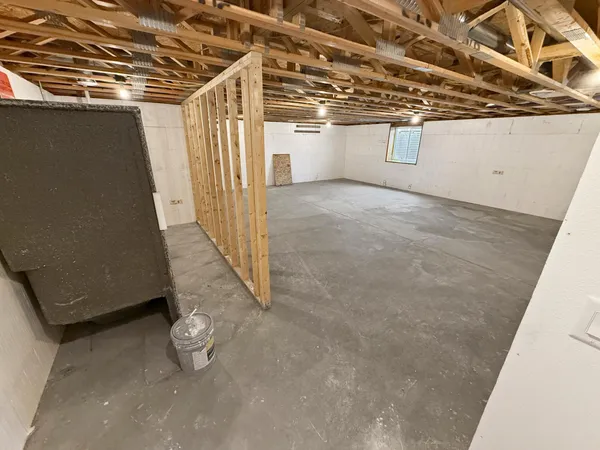 $369,900 | 208 4th Street Northwest, Gwinner, ND 58040