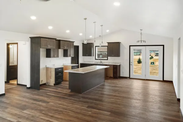$369,900 | 208 4th Street Northwest, Gwinner, ND 58040