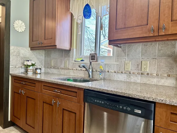 $278,000 | 36753 Greenbush Road, Wayne, MI 48184