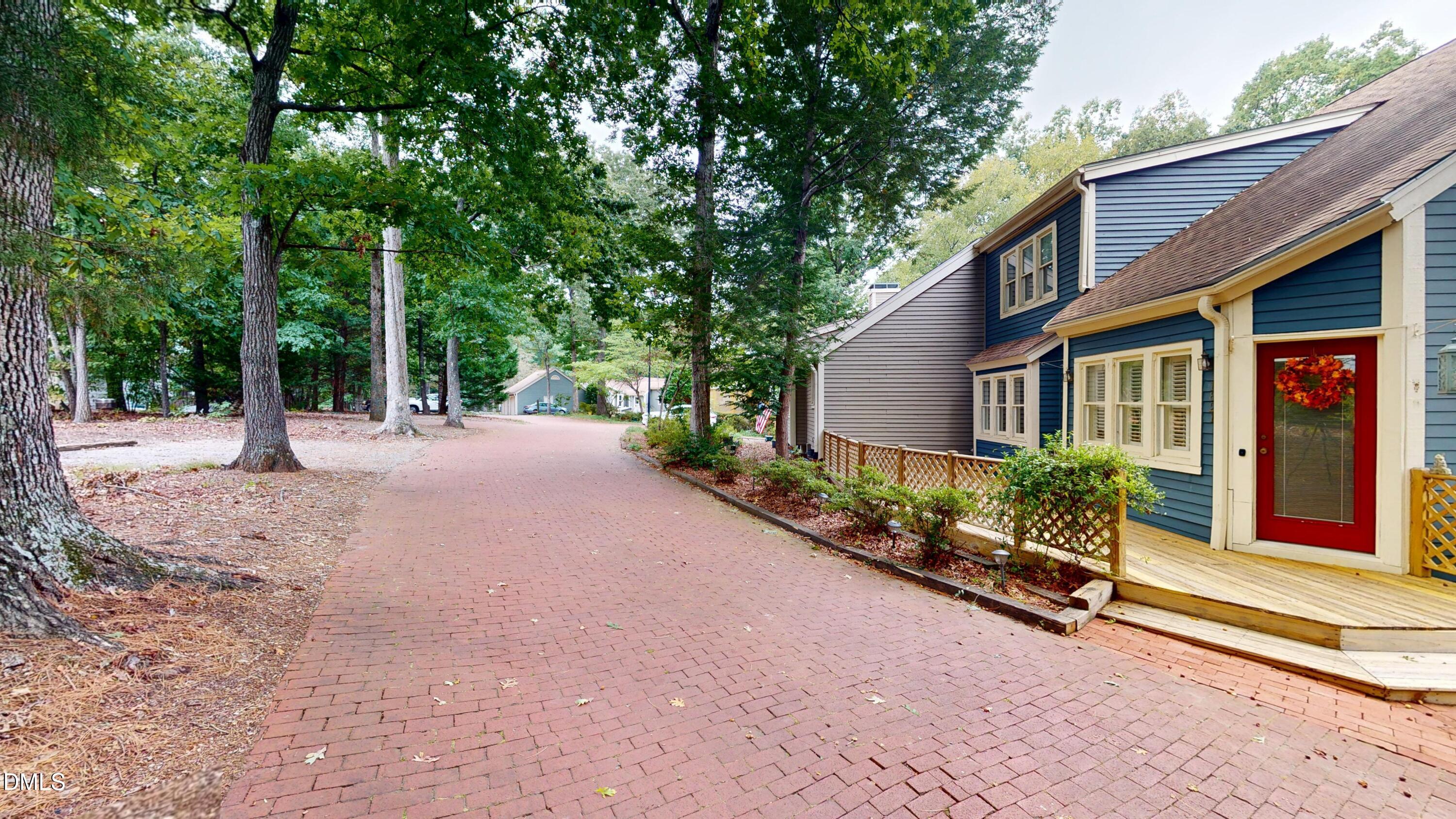 1821-Falls-Church-Road-10042026_104747