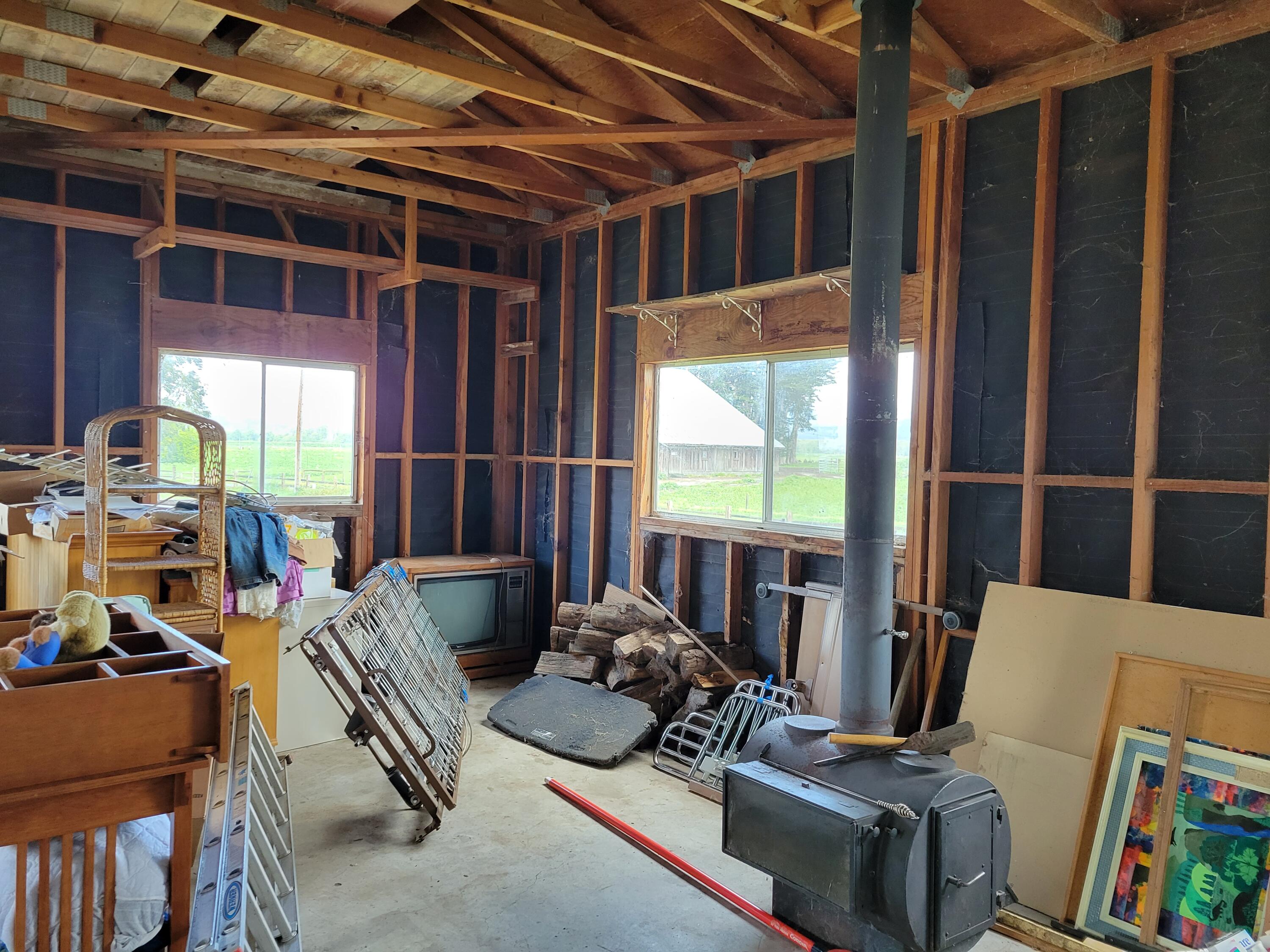 4785 Grizzly Bluff Road Ferndale, CA 95536 - Photo 45 of 49