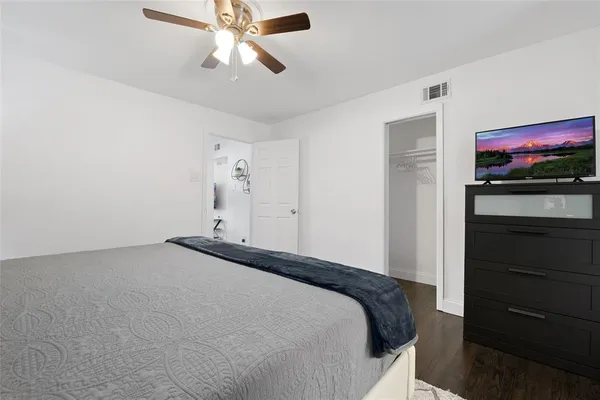 $6,500 | 3364 Darvany Drive, Dallas, TX 75220