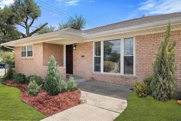 $6,500 | 3364 Darvany Drive, Dallas, TX 75220