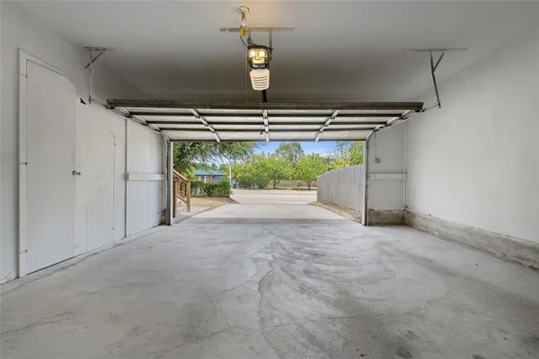 $6,500 | 3364 Darvany Drive, Dallas, TX 75220