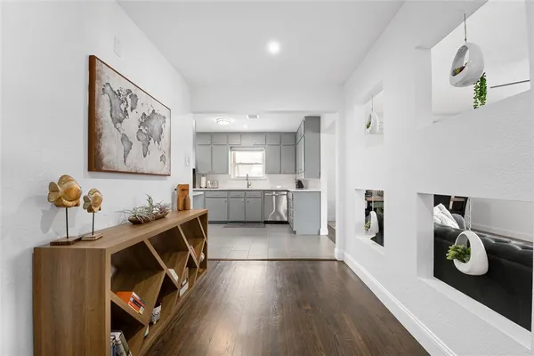 $6,500 | 3364 Darvany Drive, Dallas, TX 75220