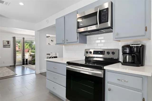 $6,500 | 3364 Darvany Drive, Dallas, TX 75220