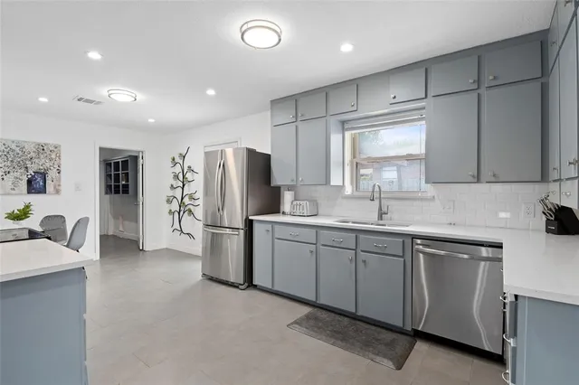 $6,500 | 3364 Darvany Drive, Dallas, TX 75220