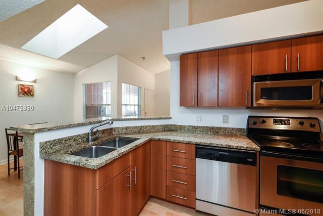 1385 Crystal Way, Unit N Delray Beach, FL 33444 - Photo 12 of 24 20180627210939436620000000-o