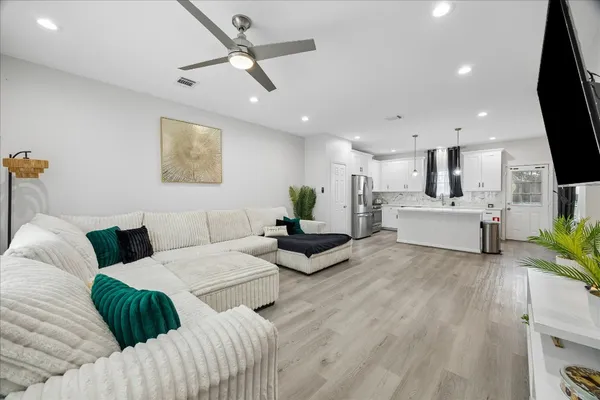 $2,499 | 8308 James Franklin Street, Houston, TX 77088