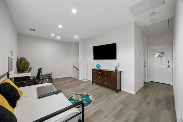 $2,499 | 8308 James Franklin Street, Houston, TX 77088