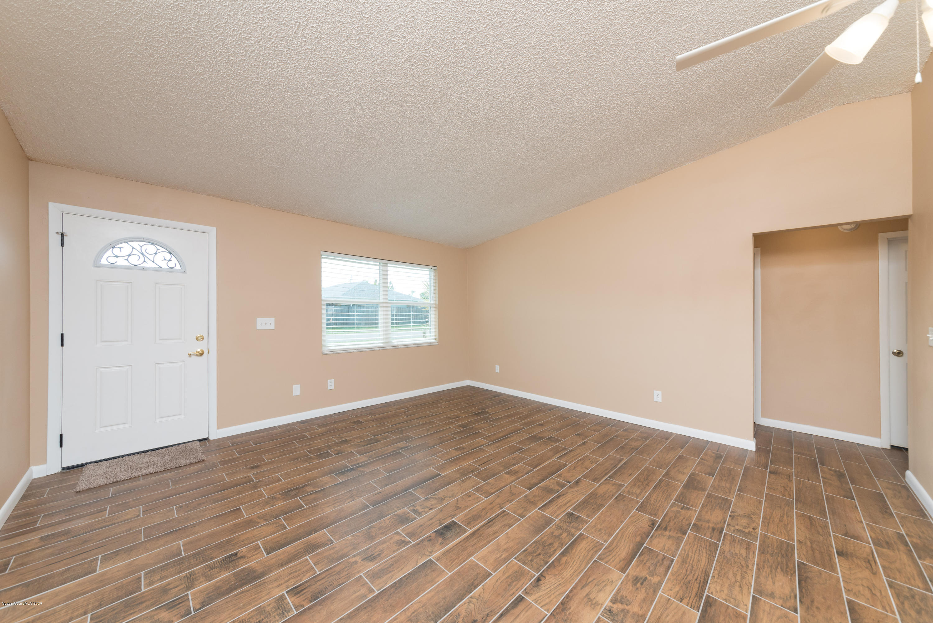 5390 Carrick Road Cocoa, FL 32927 - Photo 4 of 28 Family Room View 2