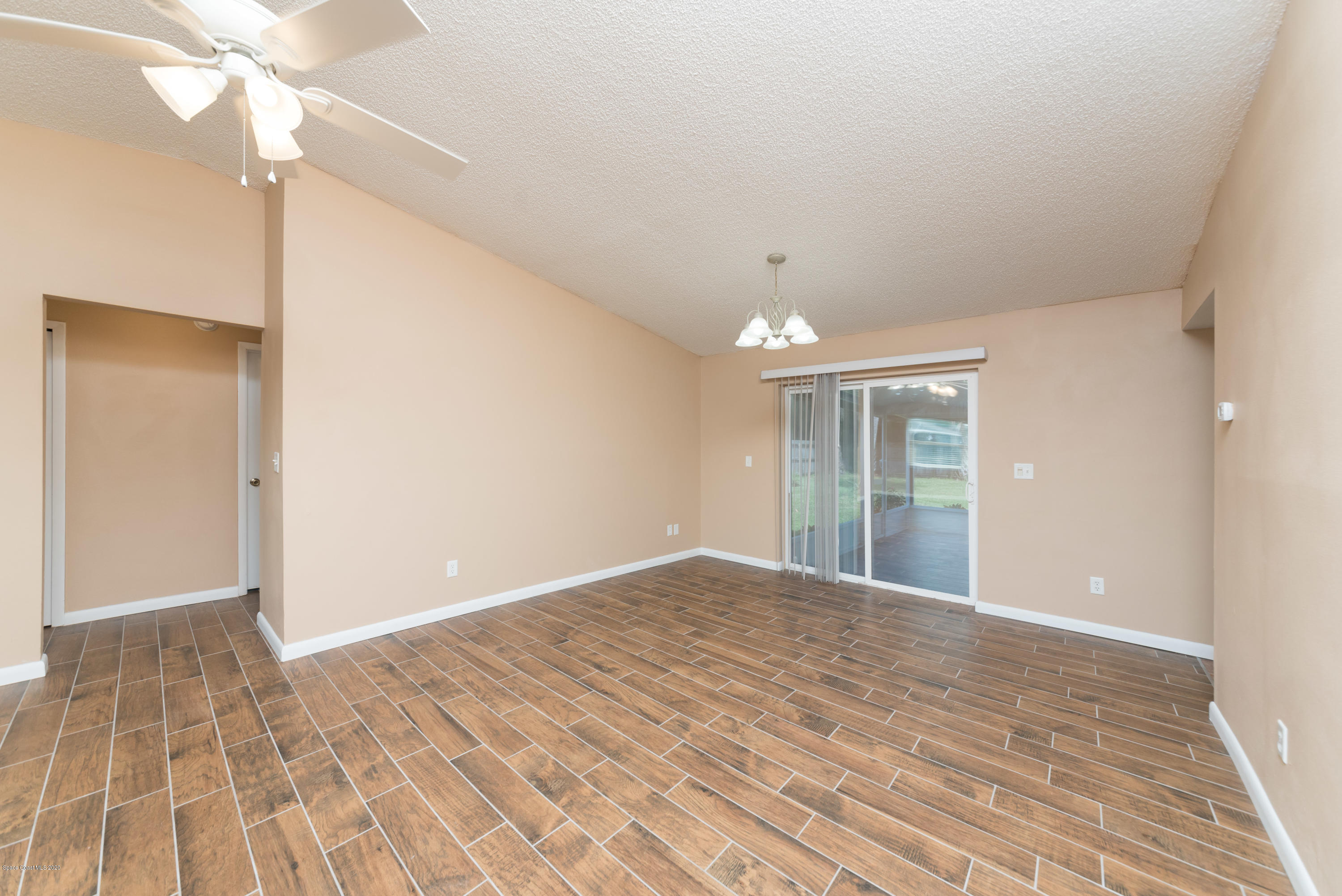 5390 Carrick Road Cocoa, FL 32927 - Photo 5 of 28 Dining Room View 1