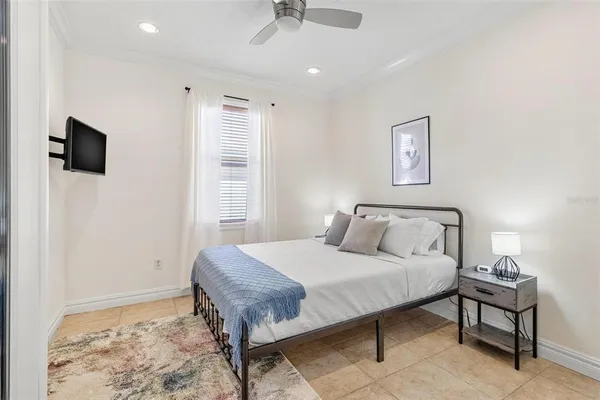 $534,900 | 11302 Southwind Lake Drive, Gibsonton, FL 33534