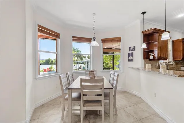 $554,900 | 11302 Southwind Lake Drive, Gibsonton, FL 33534