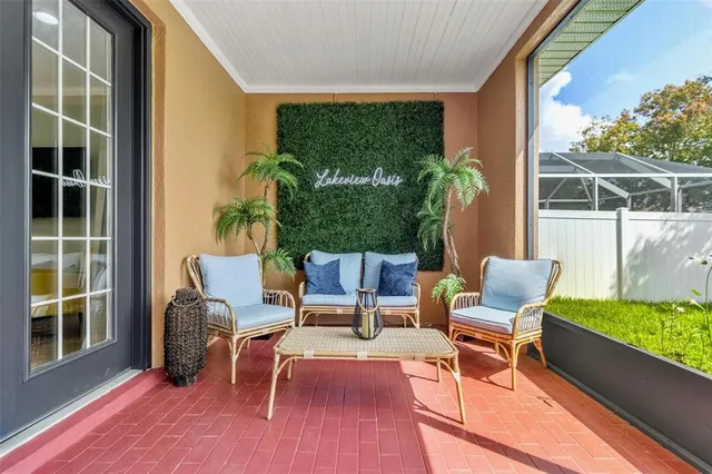 $554,900 | 11302 Southwind Lake Drive, Gibsonton, FL 33534