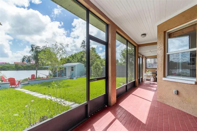 $554,900 | 11302 Southwind Lake Drive, Gibsonton, FL 33534