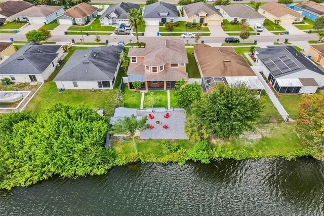 $554,900 | 11302 Southwind Lake Drive, Gibsonton, FL 33534