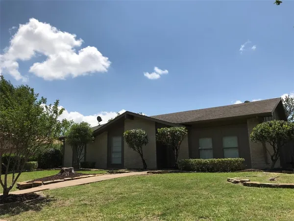 $330,000 | 1004 Cross Bend Road, Plano, TX 75023