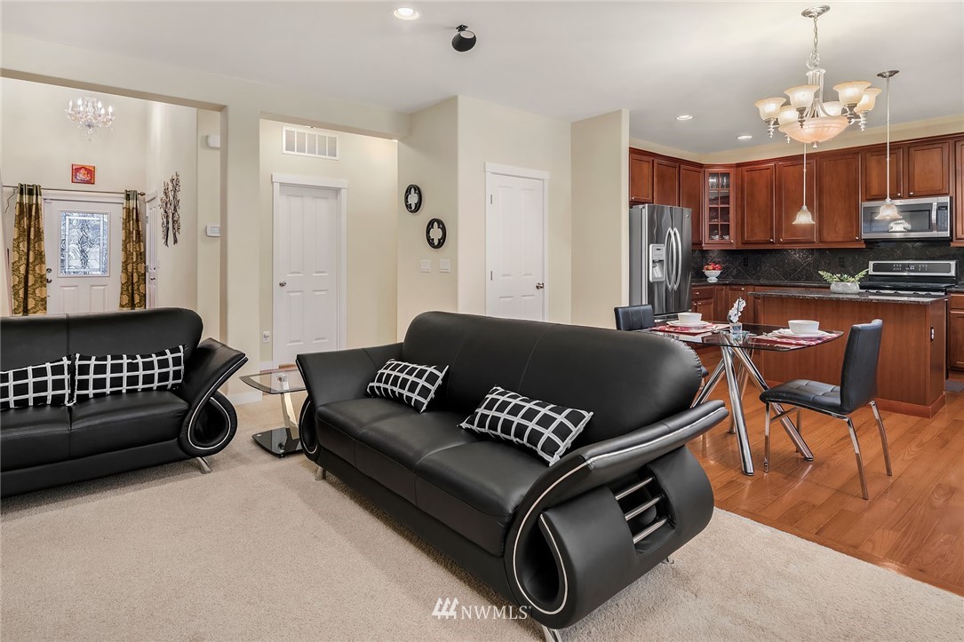 3610 223rd Place Southeast Bothell, WA 98021 - Photo 6 of 24