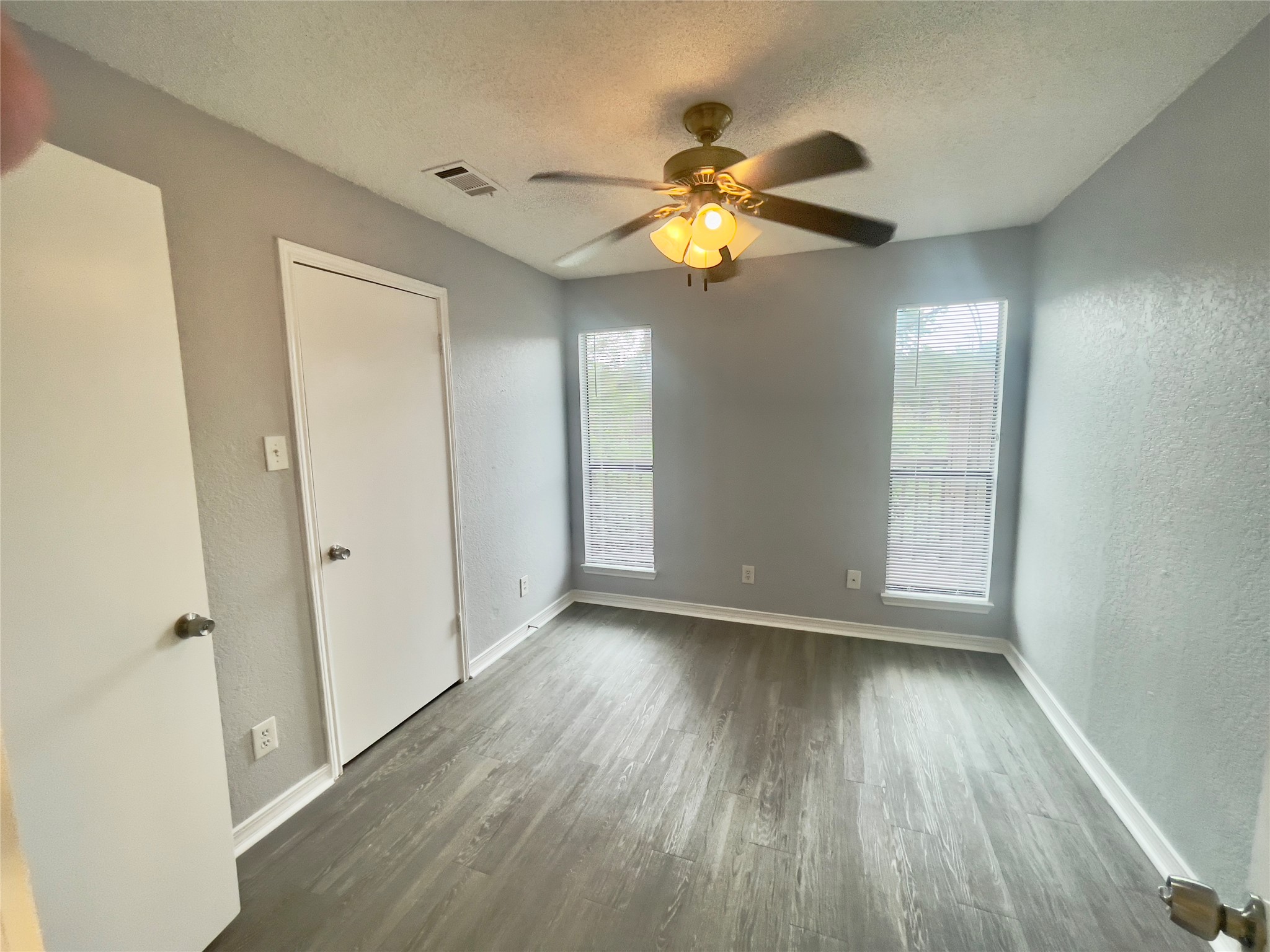 2001 Kenneth Avenue, Unit A Austin, TX 78741 - Photo 8 of 17