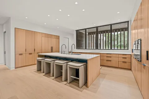 $3,100,000 | 6001 Annandale Drive, Fort Worth, TX 76132