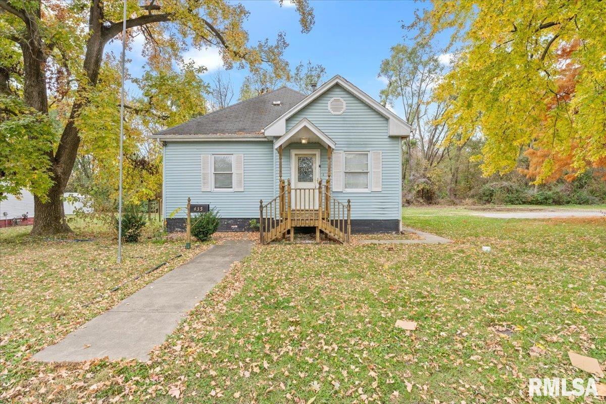 435 North Wesley Street Springfield, IL 62702 - Photo 1 of 55