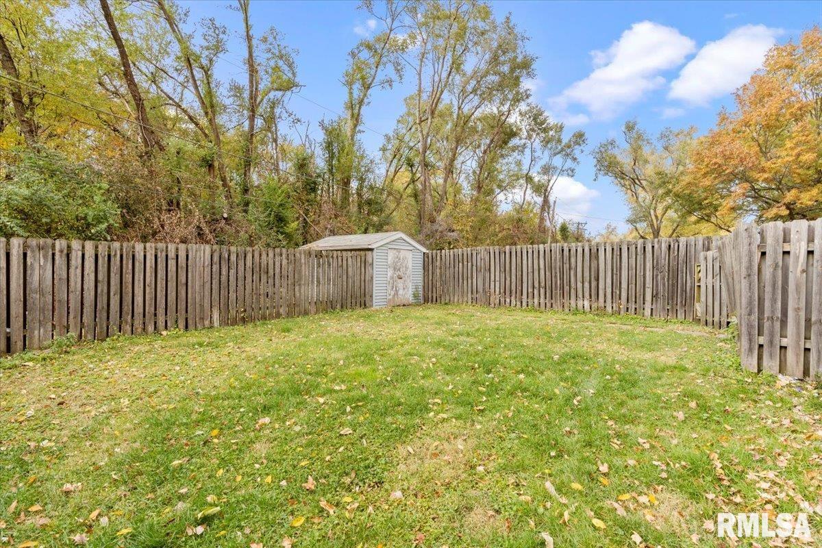 435 North Wesley Street Springfield, IL 62702 - Photo 28 of 55