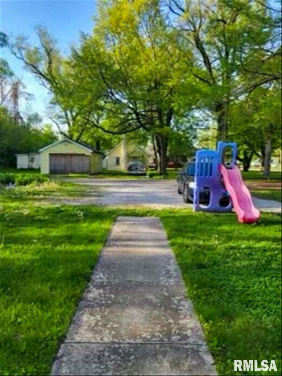 435 North Wesley Street Springfield, IL 62702 - Photo 38 of 55