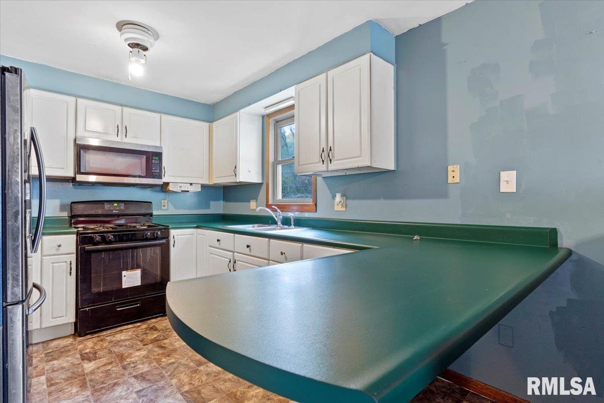 435 North Wesley Street Springfield, IL 62702 - Photo 6 of 55