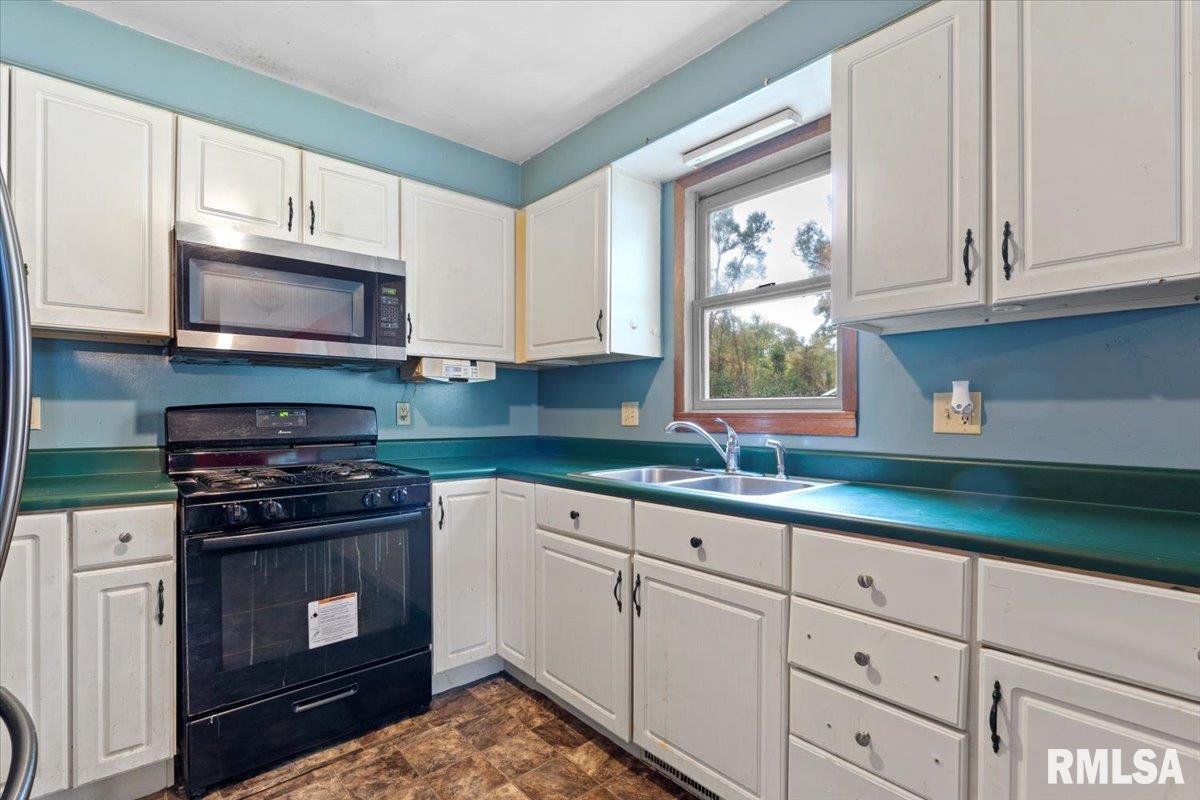 435 North Wesley Street Springfield, IL 62702 - Photo 8 of 55