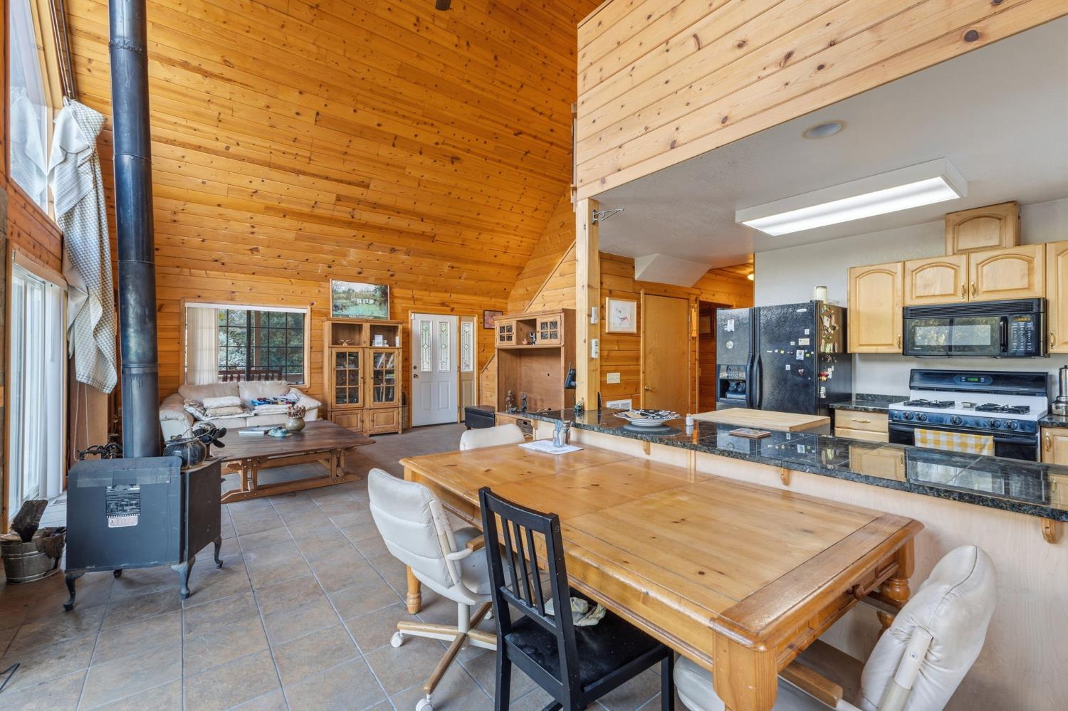 2471 Kokanee Road Mariposa, CA 95338 - Photo 12 of 39