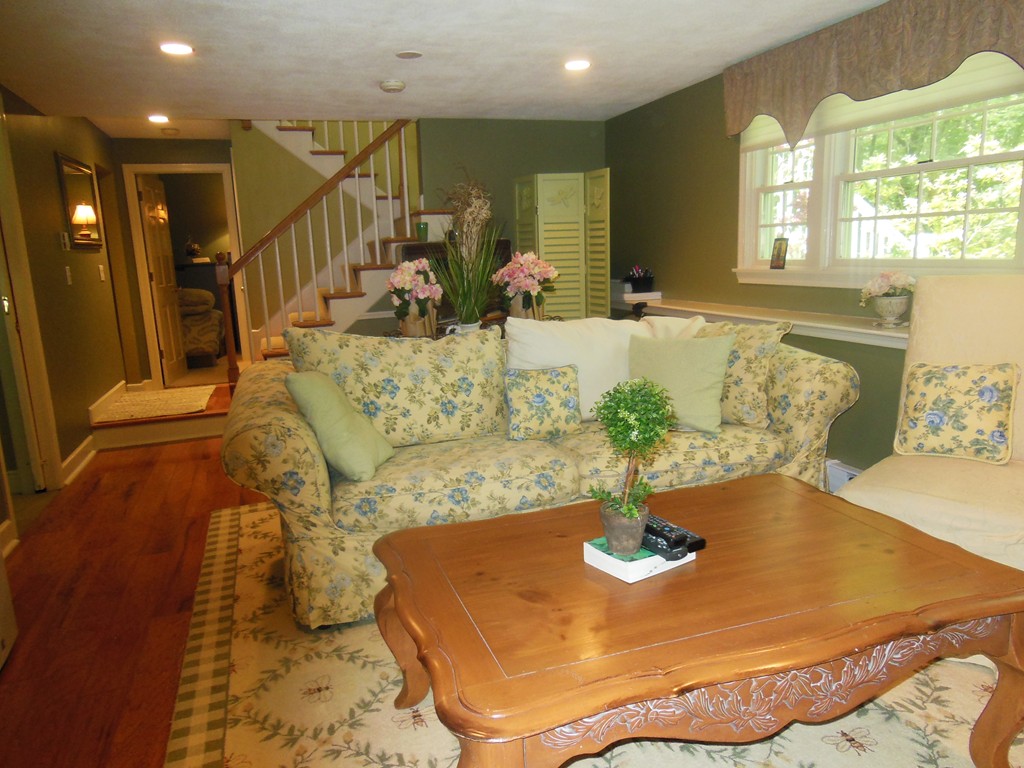 18 Cedar Hill Road Dover, MA 02030 - Photo 17 of 20 Gallery Image 17
