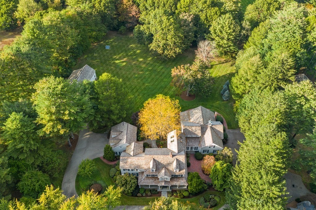29 Cutler Road Hamilton, MA 01982 - Photo 4 of 42 an aerial view of a house with swimming pool and garden space