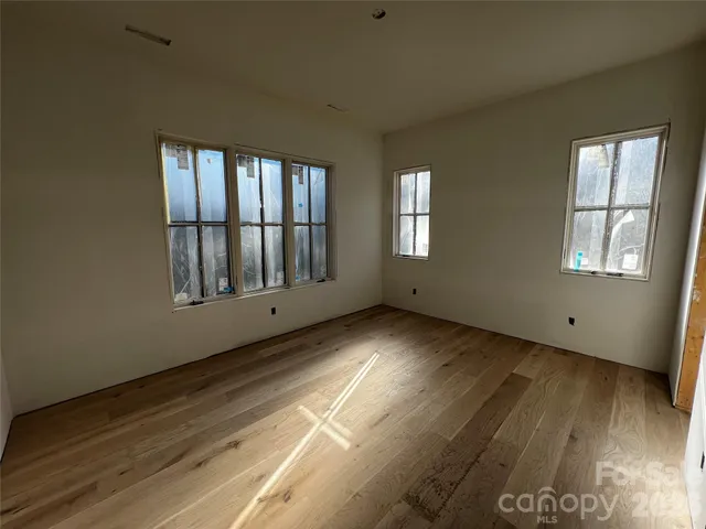 $2,995,000 | 99 Little Cherokee Ridge, Hendersonville, NC 28739