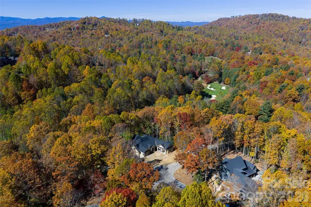 $2,995,000 | 99 Little Cherokee Ridge, Hendersonville, NC 28739