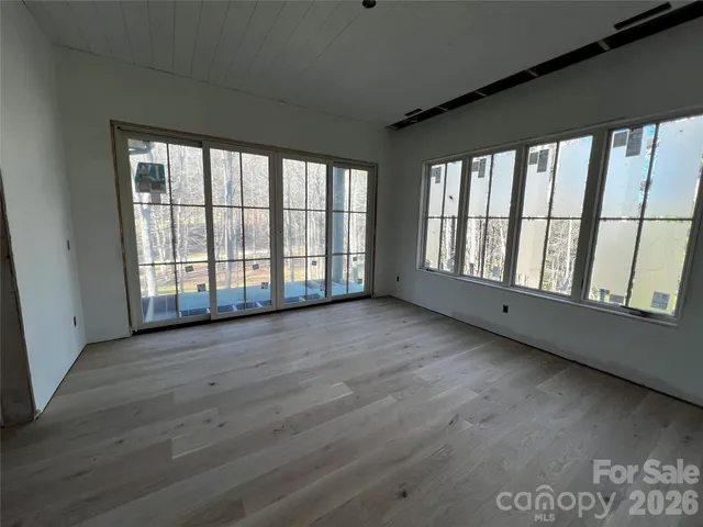 $2,995,000 | 99 Little Cherokee Ridge, Hendersonville, NC 28739